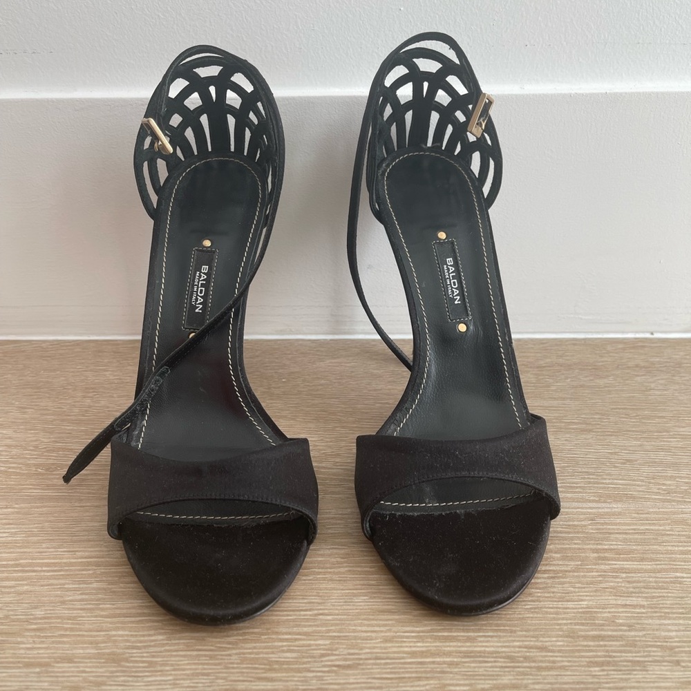 Gorgeous Baldan classy ankle strap high heel sandals. Size 38.